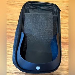 2 NEVER USED BLACK PHONE CASES FOR BICYCLES.